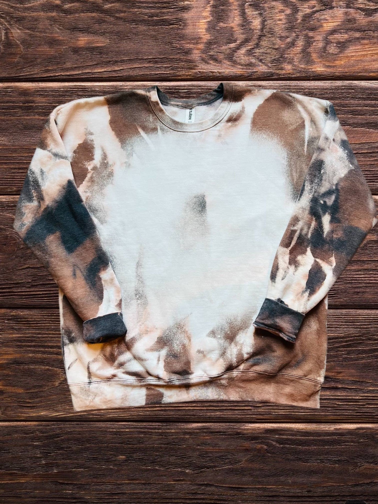 Bleached cowhide sweatshirt / T shirt: L / Sweatshirt
